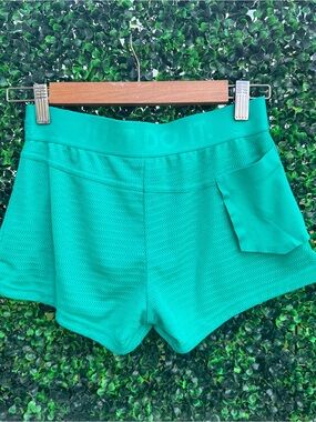 Nike Women’s Teal Athletic Shorts with Pocket